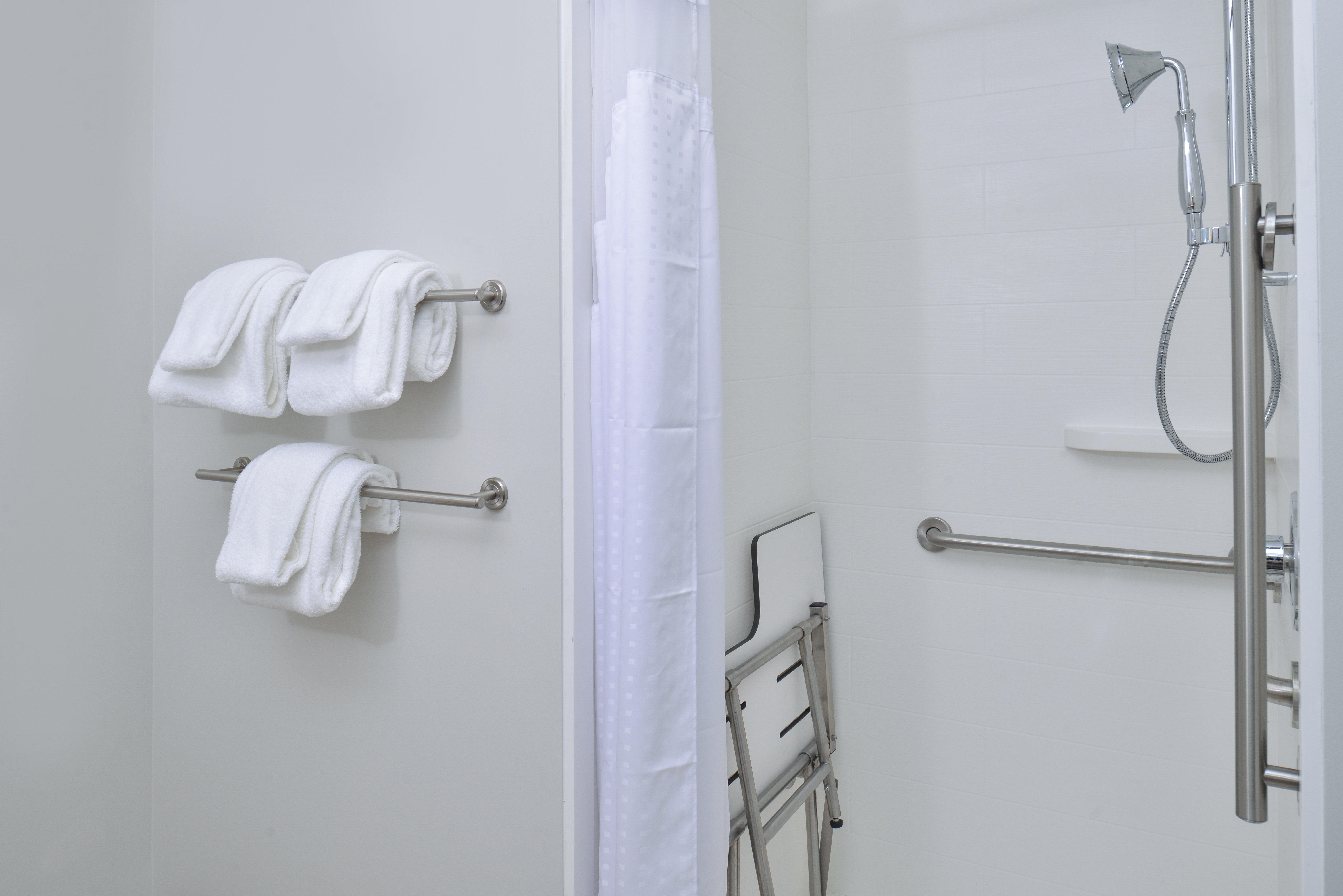 Holiday Inn Express & Suites Farmington Hills - Detroit By Ihg Eksteriør billede