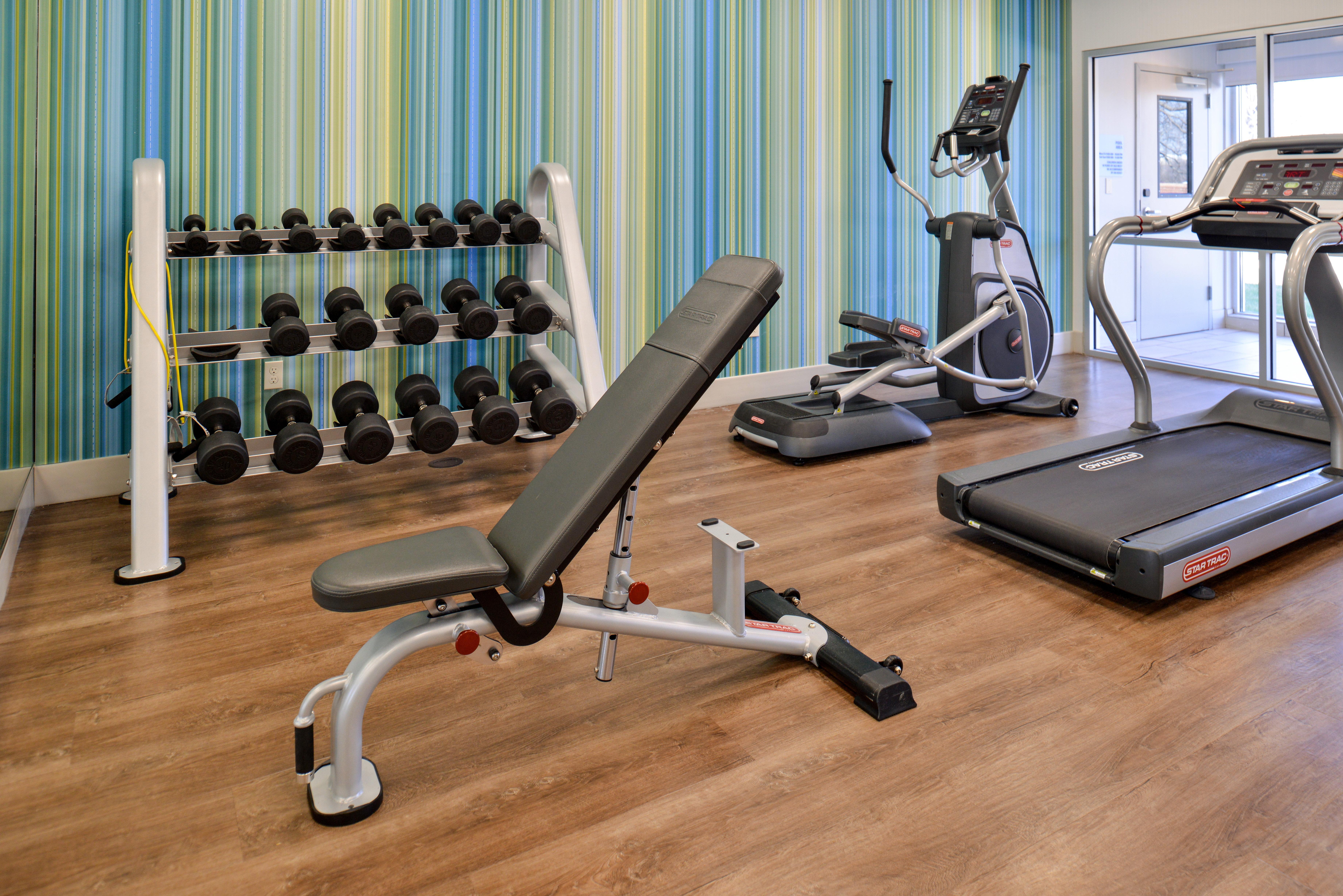 Holiday Inn Express & Suites Farmington Hills - Detroit By Ihg Eksteriør billede