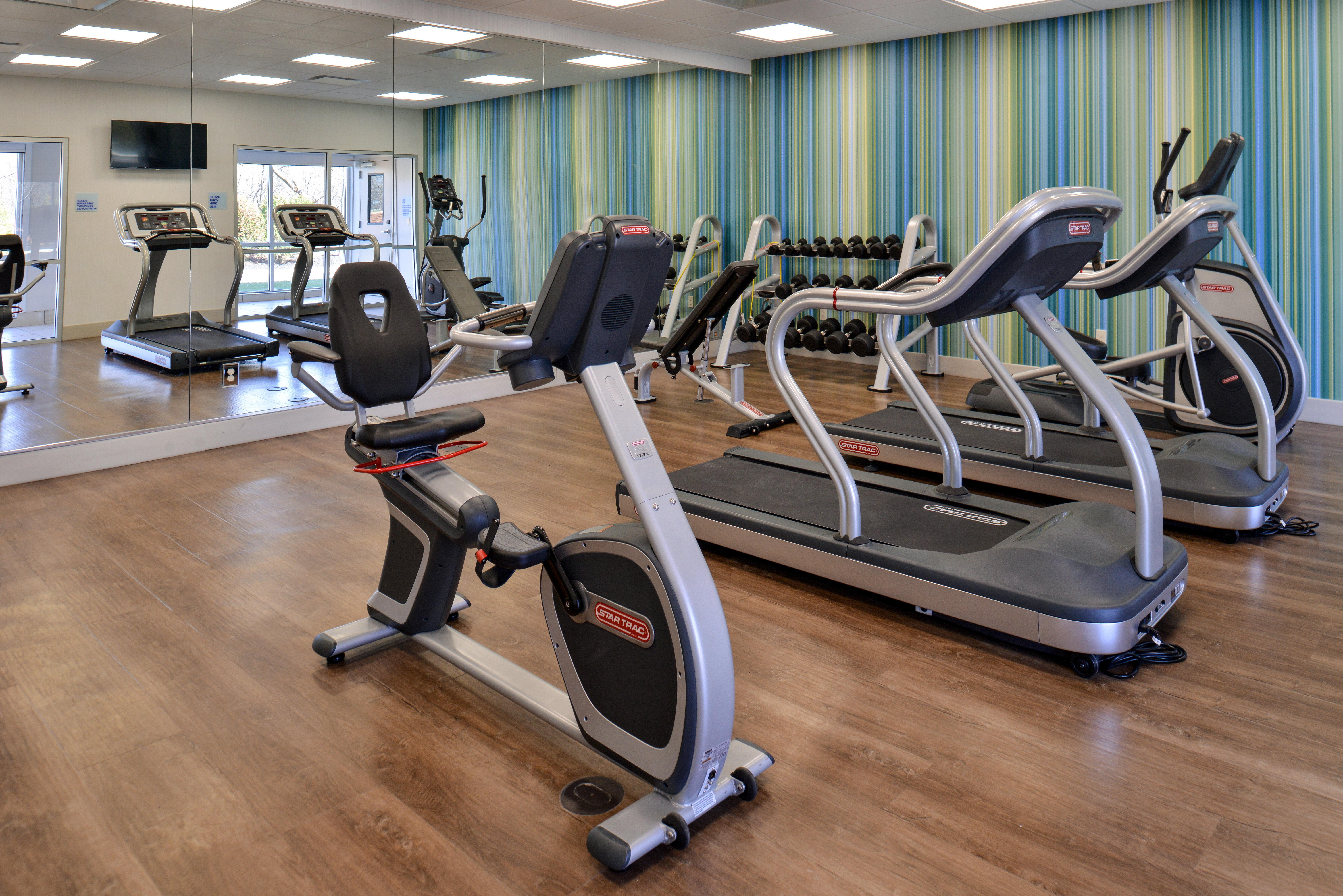 Holiday Inn Express & Suites Farmington Hills - Detroit By Ihg Eksteriør billede
