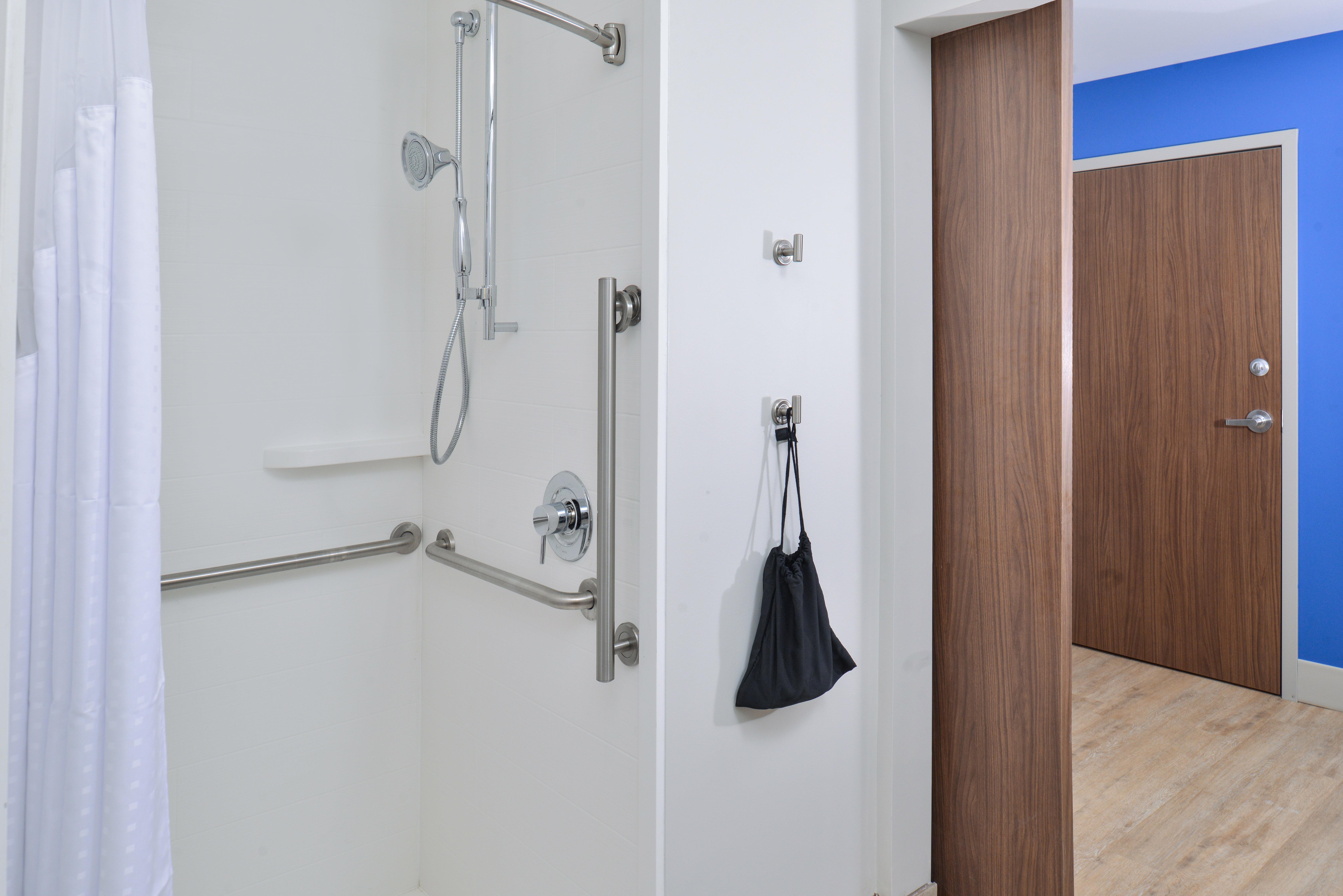 Holiday Inn Express & Suites Farmington Hills - Detroit By Ihg Eksteriør billede