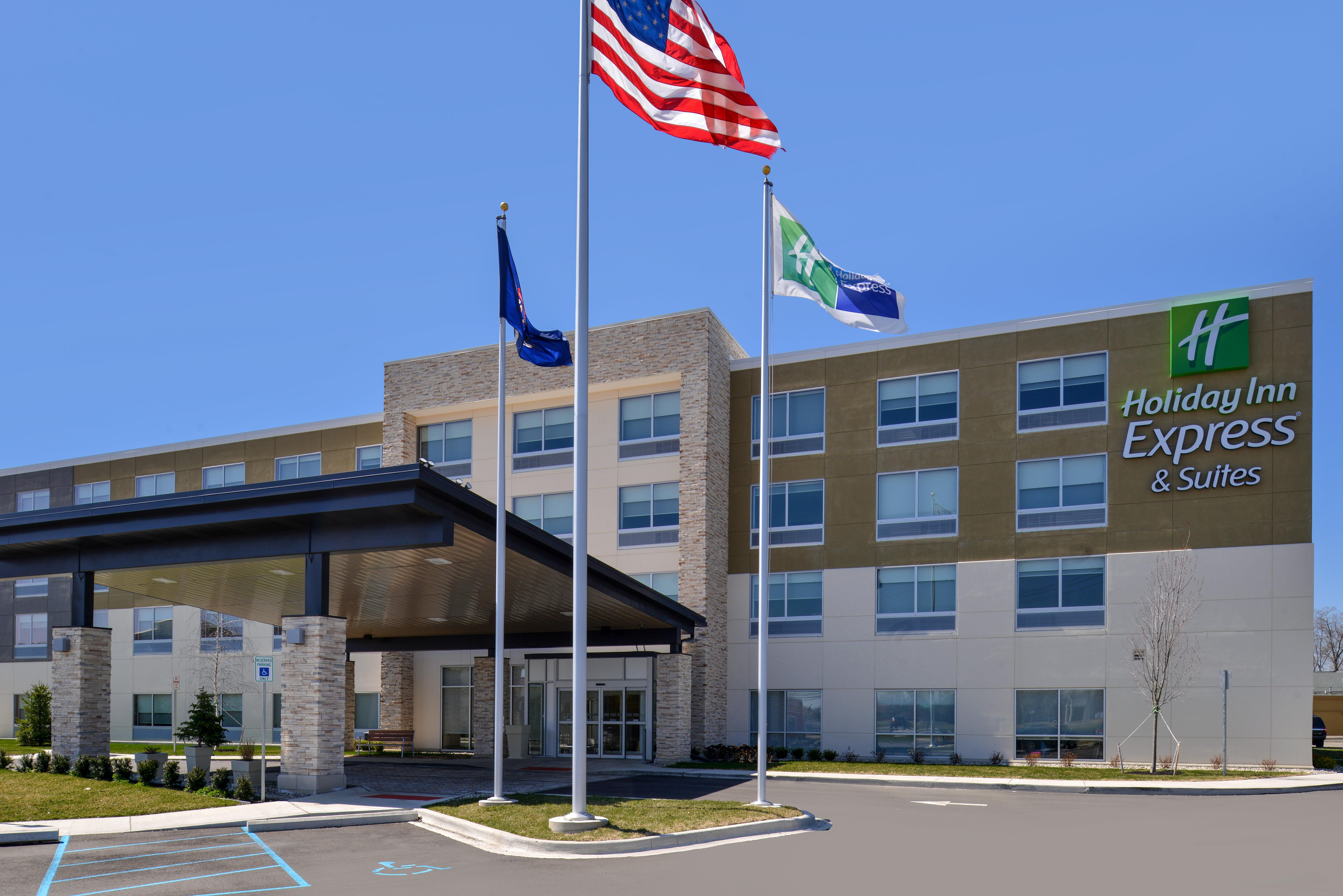 Holiday Inn Express & Suites Farmington Hills - Detroit By Ihg Eksteriør billede